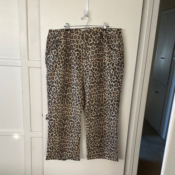 Never Fully Dressed Leopard Lucia Scallop Detail Jeans - Picture 2 of 9